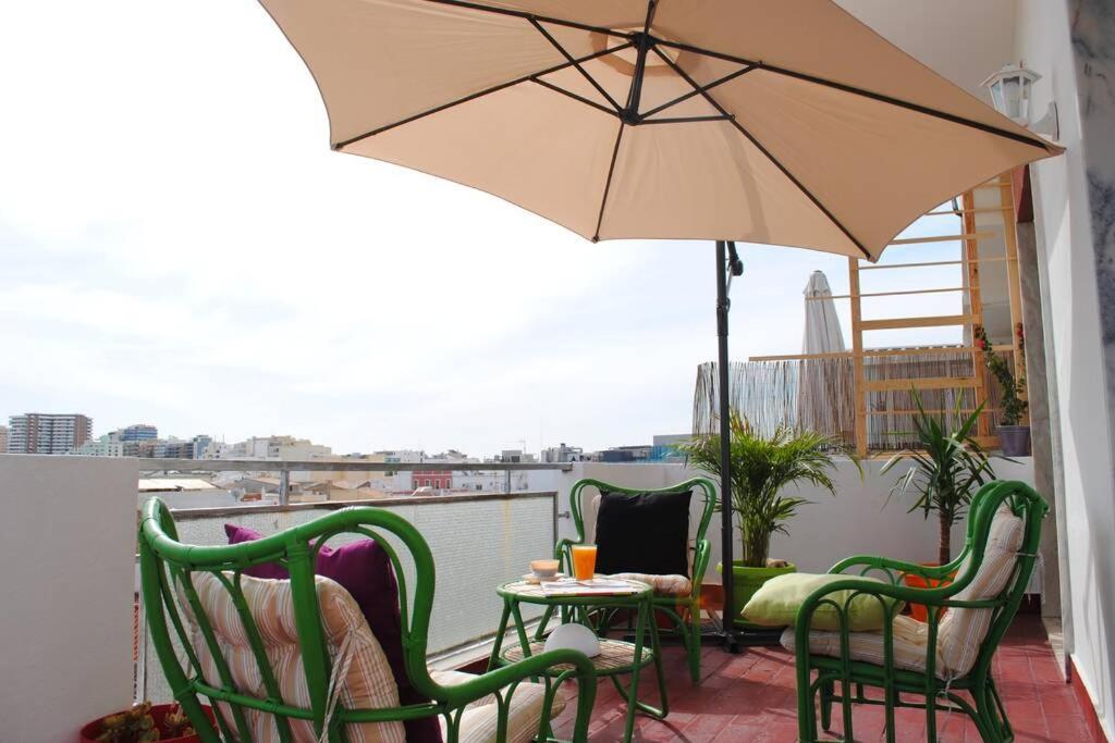 Marine Freestyler Glorious Terrace Apartment FAO Exterior photo
